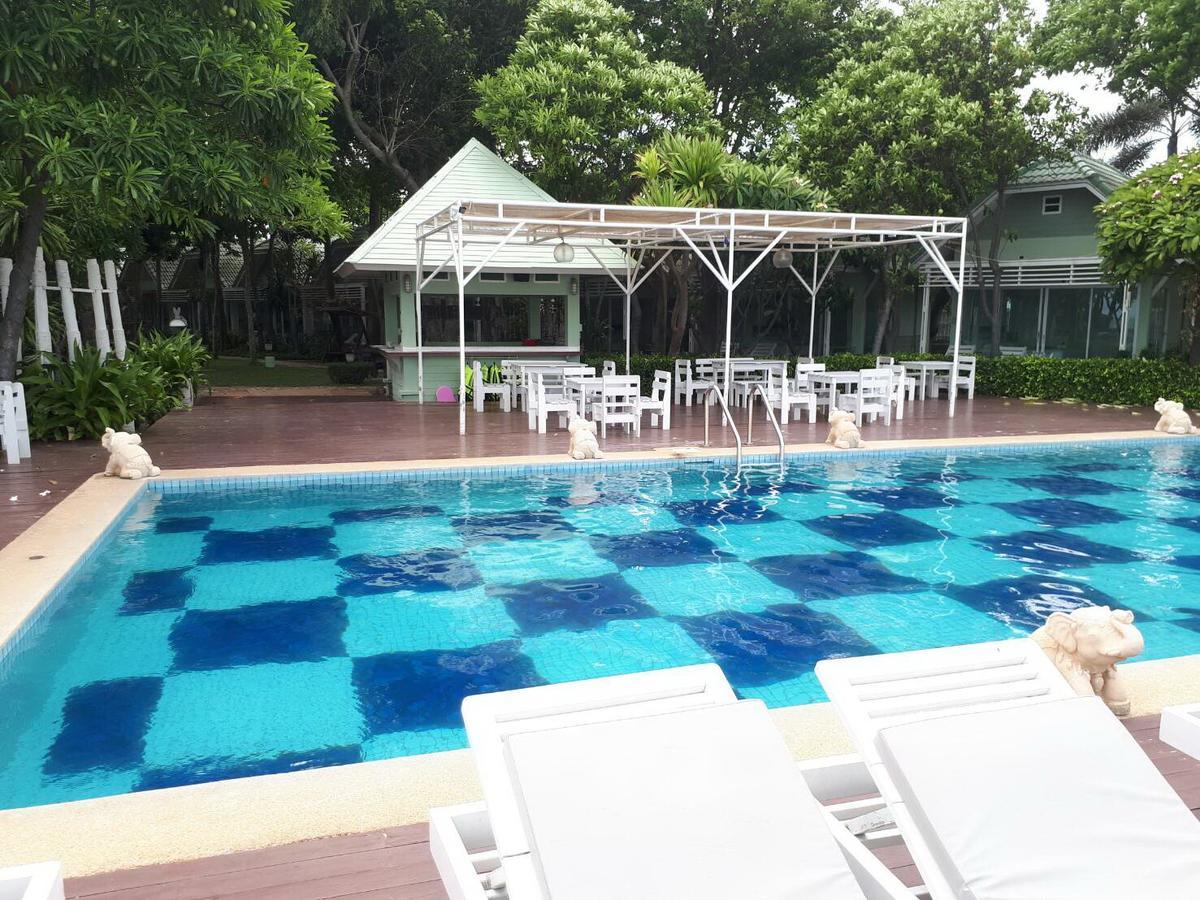 Sea-Sky Resort Haad Chao Samran Buitenkant foto